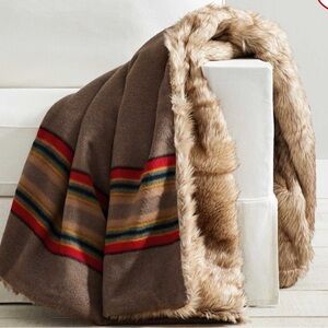 SOLD OUT Pottery Barn Pendleton Yakima Faux Fur Back Stripe Throw pristine 60x80